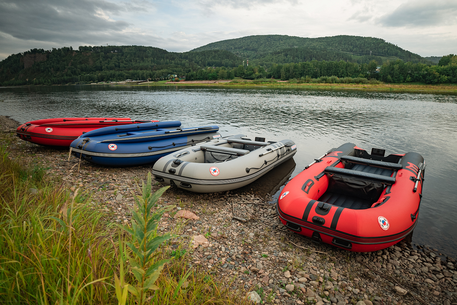 Лодка MISHIMO RIVER FJET PRO 410  под водомет в Братске