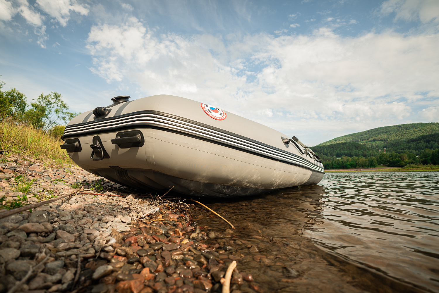 Лодка MISHIMO RIVER JET 390 под водомет в Братске