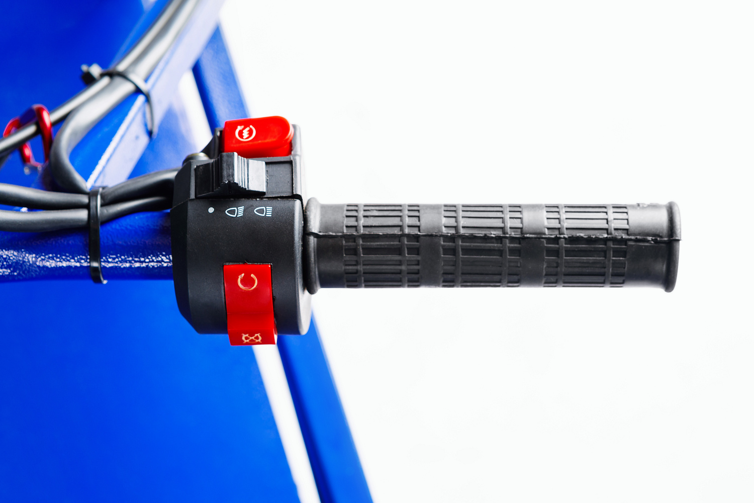 МОТОБУКСИРОВЩИК SNOW DOG 15 л.с. в Братске